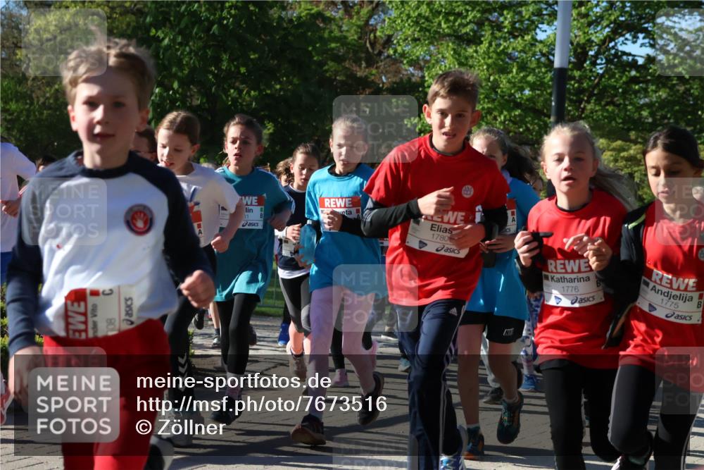 25.04.2025 - Das Zehntel Zöllner http://msf.ph/oto/7673516 26.04.2025 07:43:44 Laufen 108, 31, 1780, 1776, 1775 meine-sportfotos.de