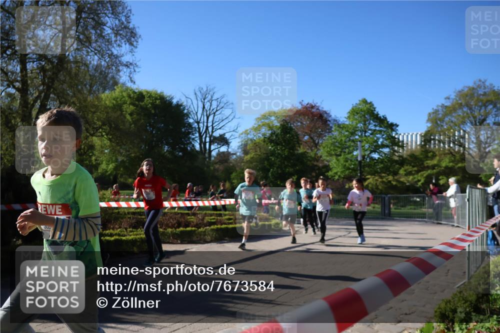 25.04.2025 - Das Zehntel Zöllner http://msf.ph/oto/7673584 26.04.2025 07:43:51 Laufen  meine-sportfotos.de