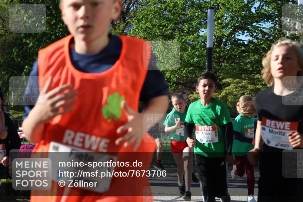 25.04.2025 - Das Zehntel Zöllner http://msf.ph/oto/7673706 26.04.2025 07:44:05 Laufen 2508, 1633, 4444, 2200 meine-sportfotos.de