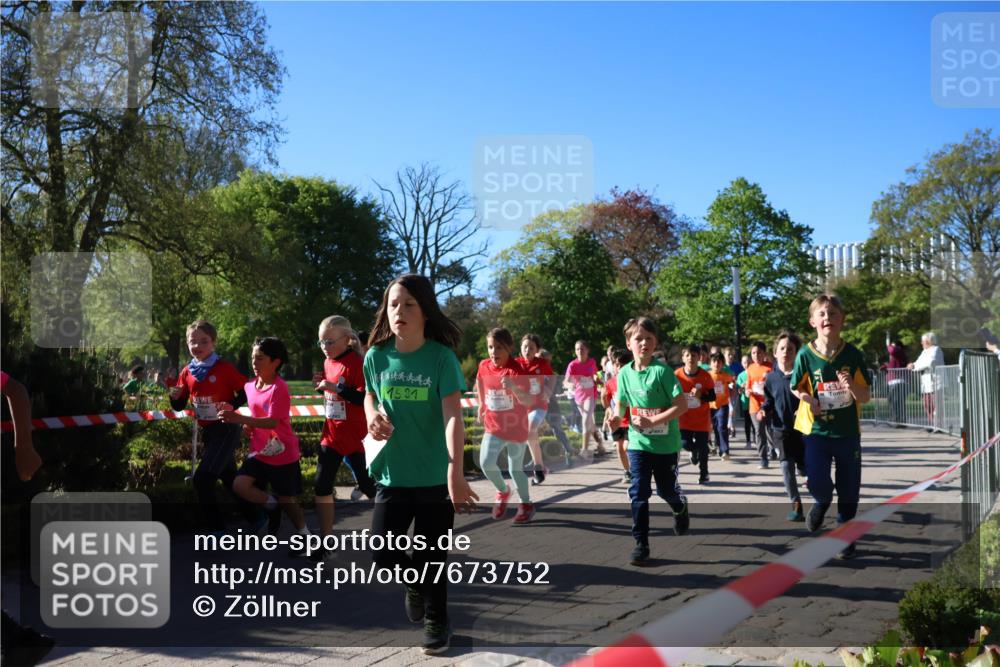 25.04.2025 - Das Zehntel Zöllner http://msf.ph/oto/7673752 26.04.2025 07:44:11 Laufen 15, 31 meine-sportfotos.de