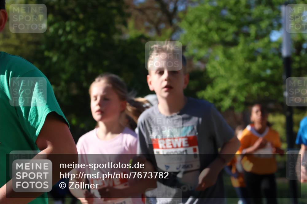 25.04.2025 - Das Zehntel Zöllner http://msf.ph/oto/7673782 26.04.2025 07:44:15 Laufen  meine-sportfotos.de