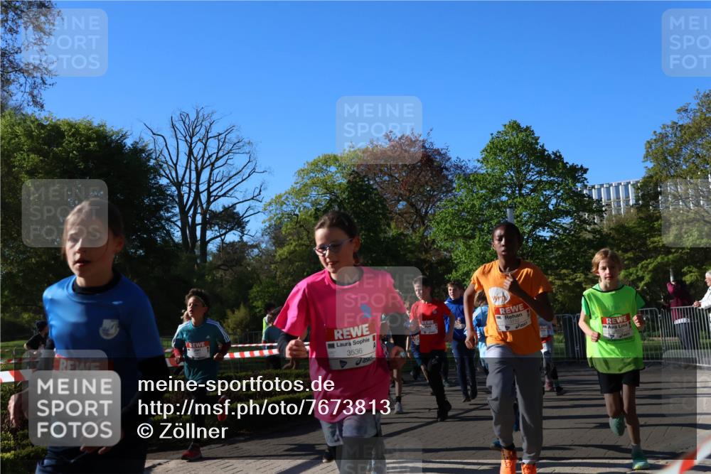 25.04.2025 - Das Zehntel Zöllner http://msf.ph/oto/7673813 26.04.2025 07:44:19 Laufen 2024, 3536, 3600 meine-sportfotos.de