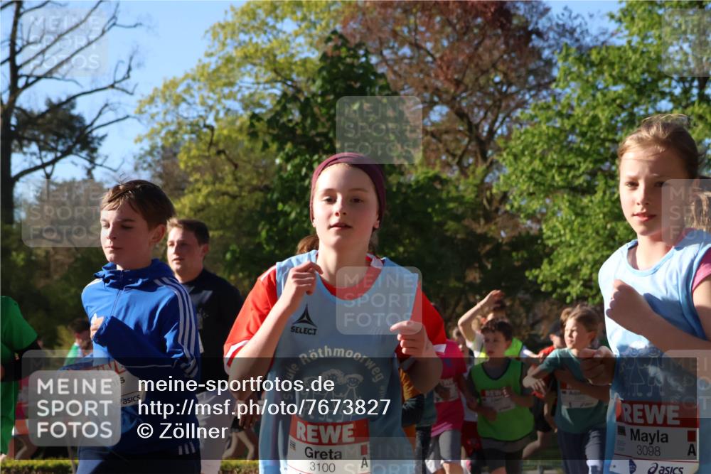 25.04.2025 - Das Zehntel Zöllner http://msf.ph/oto/7673827 26.04.2025 07:44:21 Laufen 1256, 3100, 3098 meine-sportfotos.de