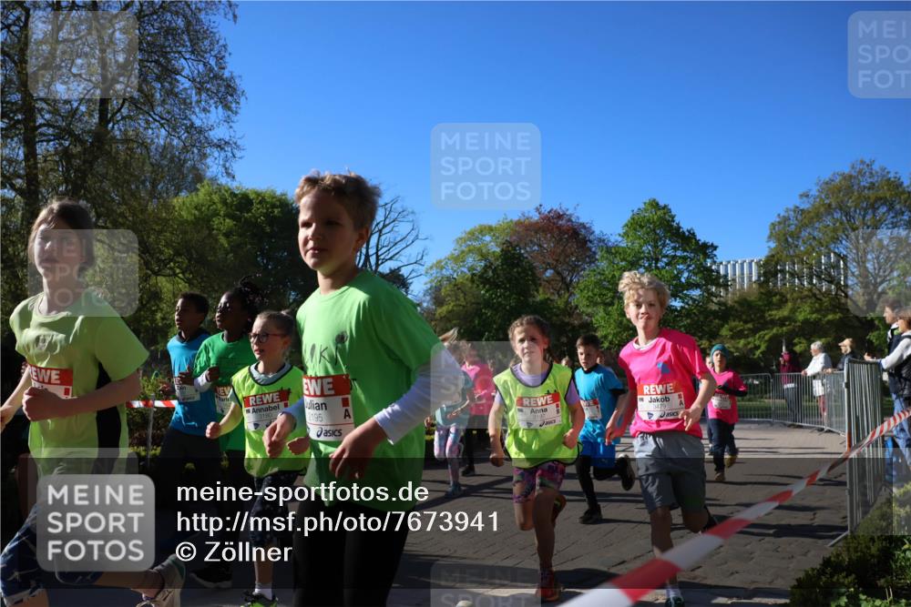 25.04.2025 - Das Zehntel Zöllner http://msf.ph/oto/7673941 26.04.2025 07:44:39 Laufen 2195, 3479 meine-sportfotos.de