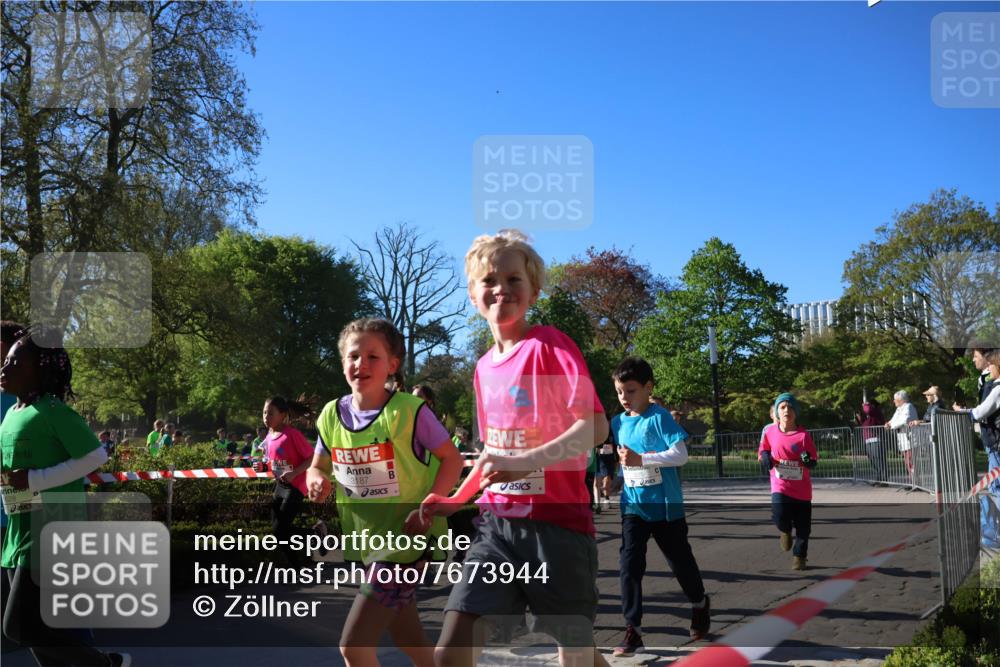 25.04.2025 - Das Zehntel Zöllner http://msf.ph/oto/7673944 26.04.2025 07:44:40 Laufen 3187 meine-sportfotos.de