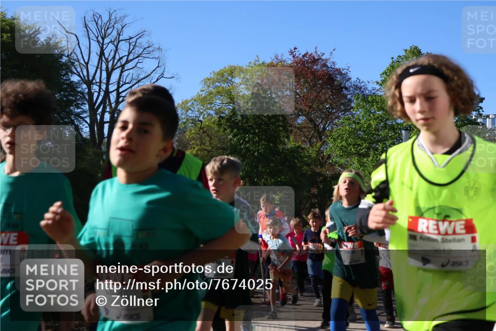 25.04.2025 - Das Zehntel Zöllner http://msf.ph/oto/7674025 26.04.2025 07:44:49 Laufen 9, 2396, 3612 meine-sportfotos.de