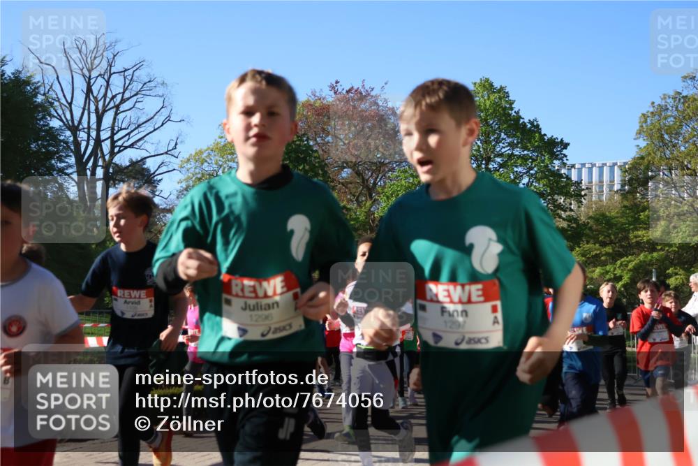 25.04.2025 - Das Zehntel Zöllner http://msf.ph/oto/7674056 26.04.2025 07:44:52 Laufen 1105, 1296, 1297 meine-sportfotos.de