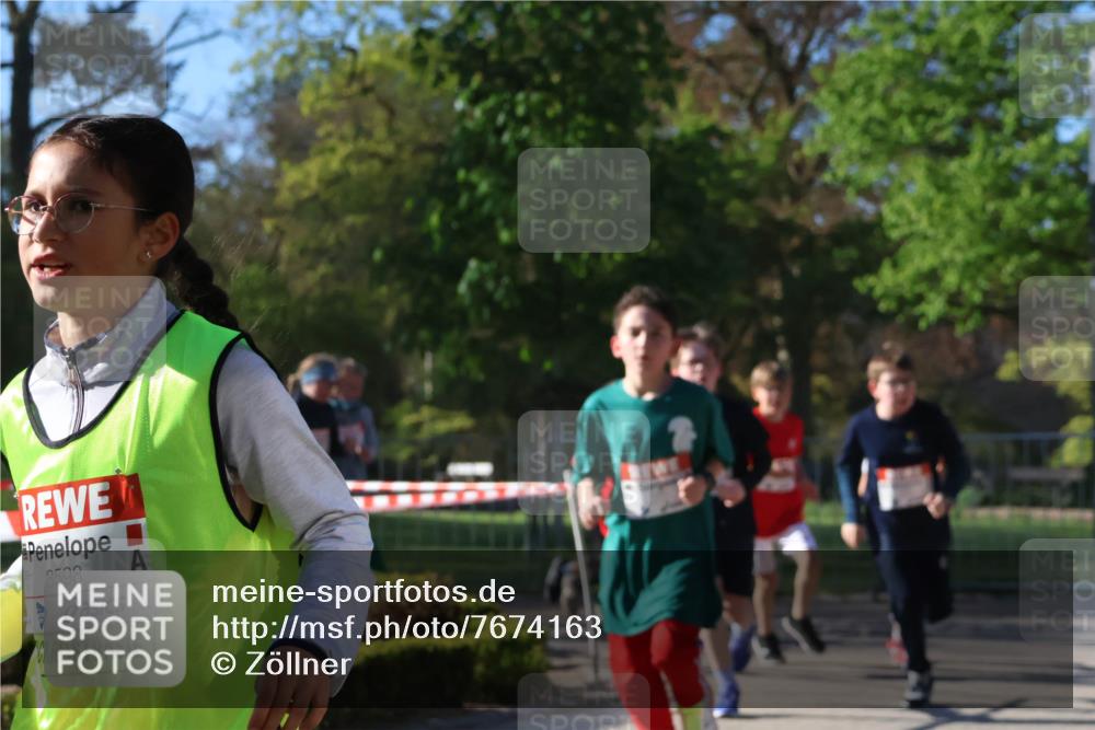 25.04.2025 - Das Zehntel Zöllner http://msf.ph/oto/7674163 26.04.2025 07:45:09 Laufen 3598 meine-sportfotos.de