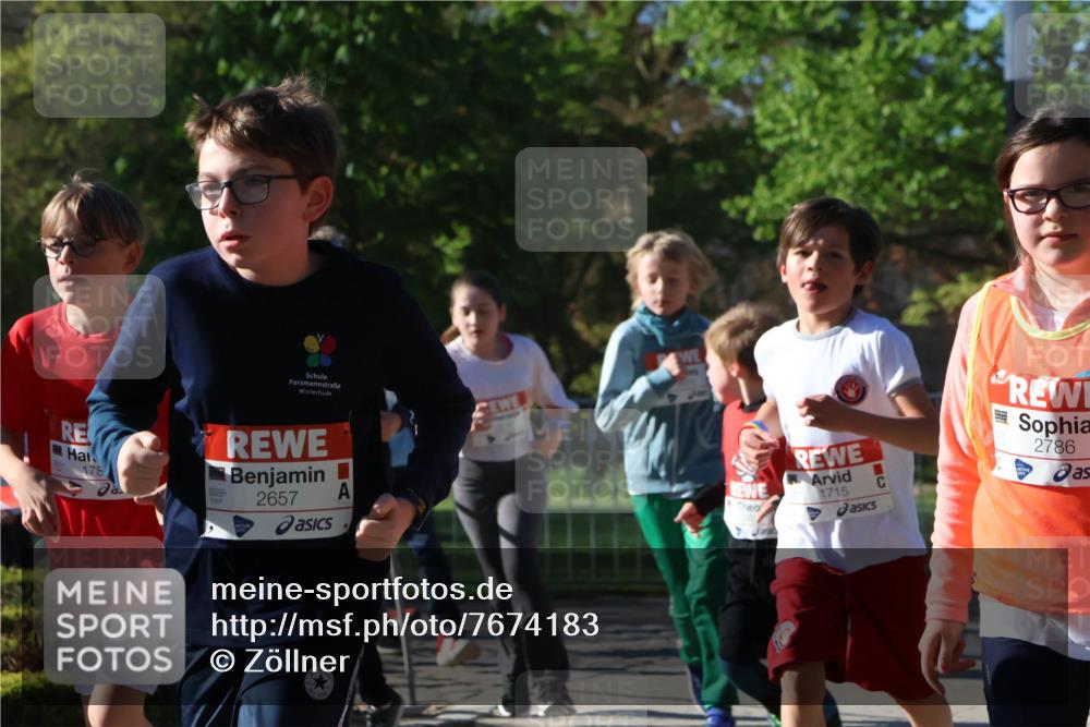 25.04.2025 - Das Zehntel Zöllner http://msf.ph/oto/7674183 26.04.2025 07:45:11 Laufen 178, 2657, 1715, 2786 meine-sportfotos.de