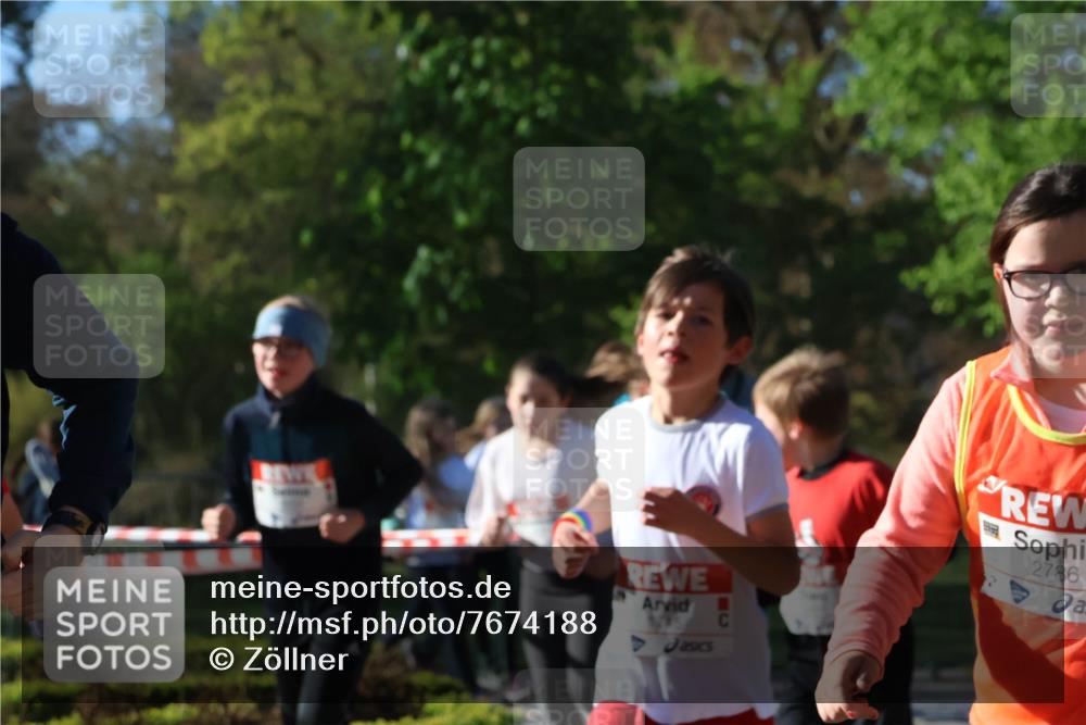 25.04.2025 - Das Zehntel Zöllner http://msf.ph/oto/7674188 26.04.2025 07:45:11 Laufen 2786 meine-sportfotos.de