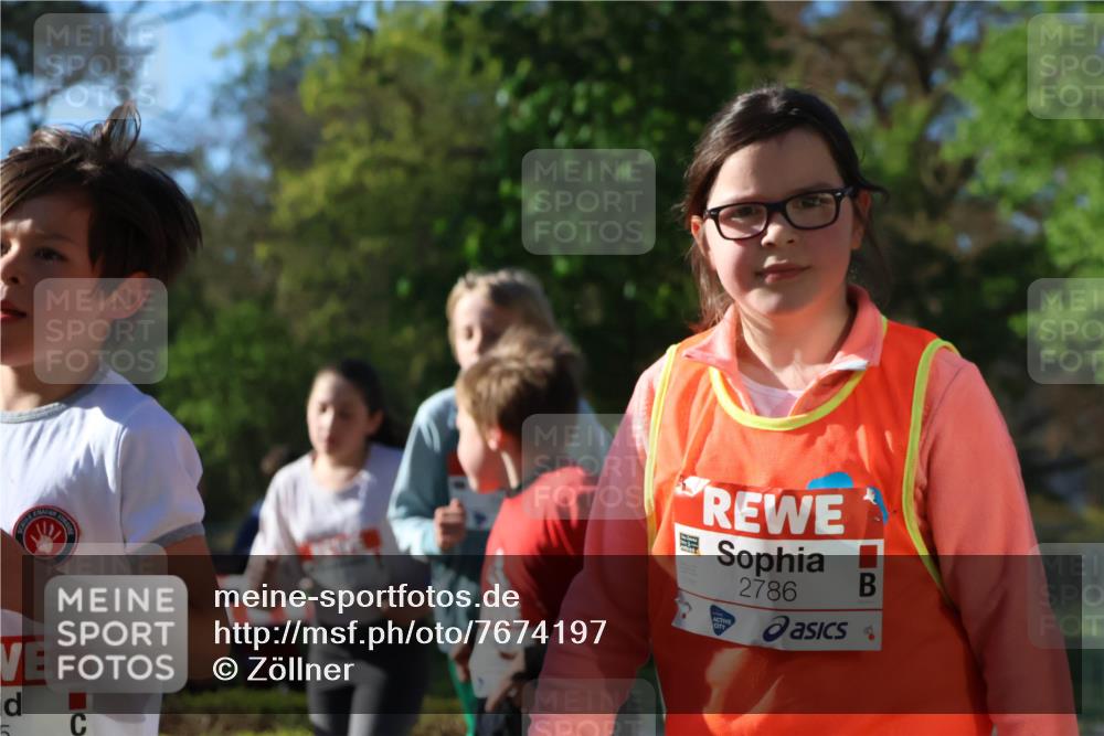 25.04.2025 - Das Zehntel Zöllner http://msf.ph/oto/7674197 26.04.2025 07:45:12 Laufen 2786 meine-sportfotos.de