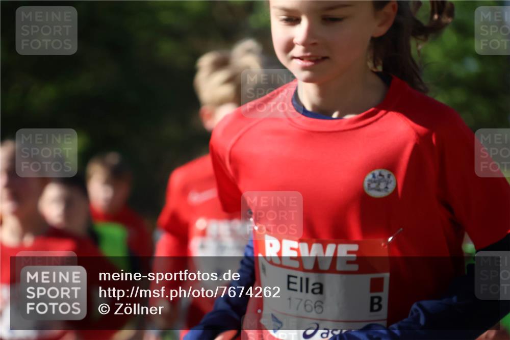 25.04.2025 - Das Zehntel Zöllner http://msf.ph/oto/7674262 26.04.2025 07:45:19 Laufen 1766 meine-sportfotos.de