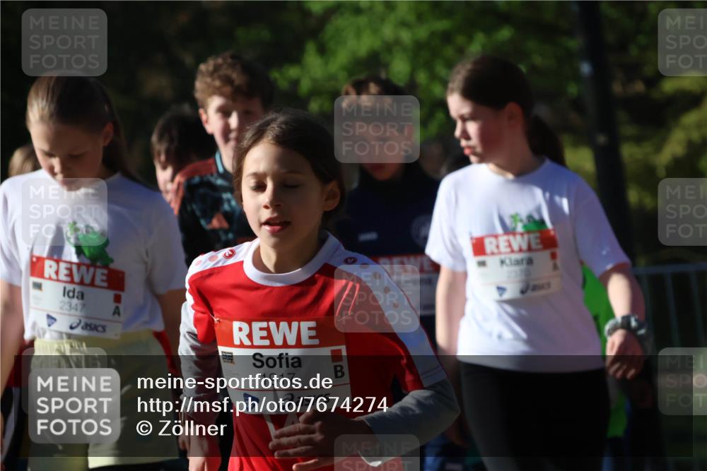 25.04.2025 - Das Zehntel Zöllner http://msf.ph/oto/7674274 26.04.2025 07:45:21 Laufen 2347, 1917 meine-sportfotos.de