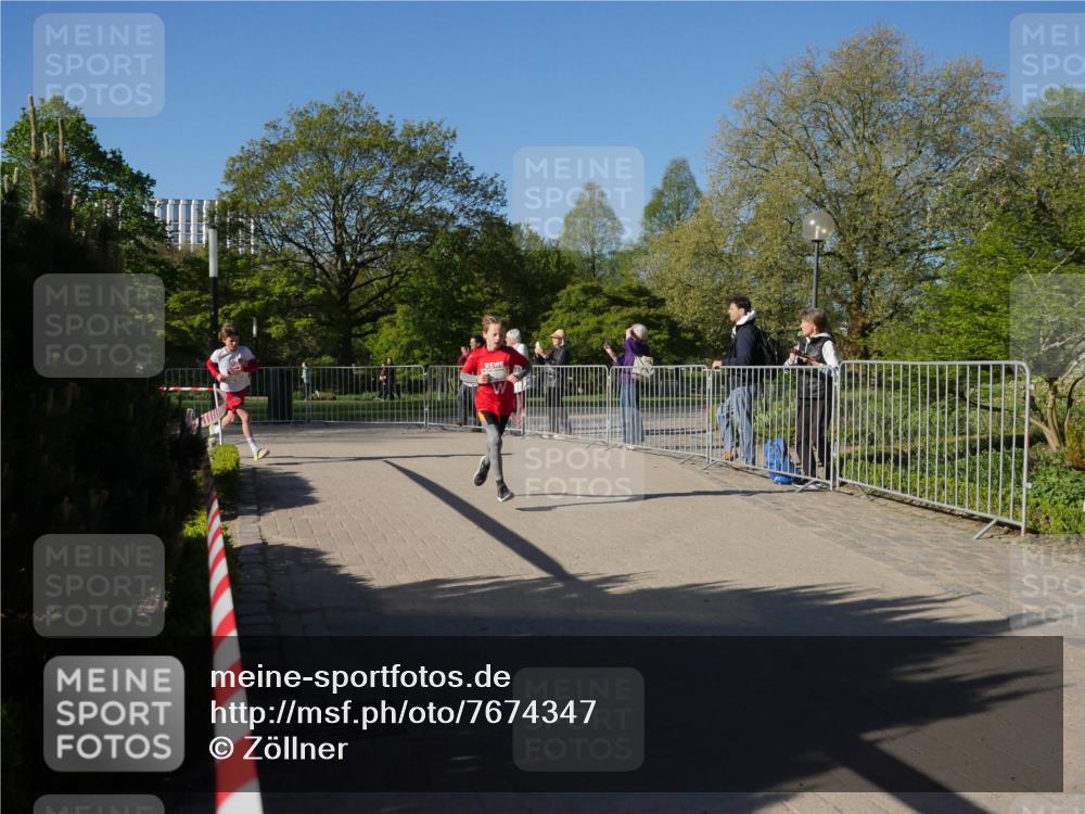 25.04.2025 - Das Zehntel Zöllner http://msf.ph/oto/7674347 26.04.2025 08:40:19 Laufen  meine-sportfotos.de