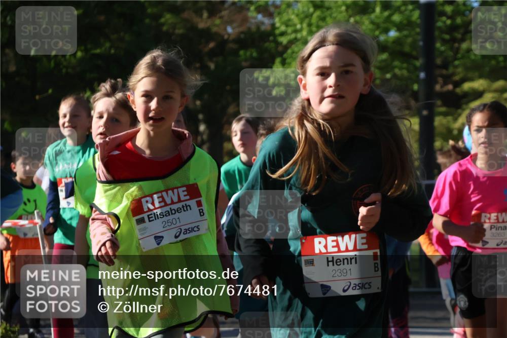 25.04.2025 - Das Zehntel Zöllner http://msf.ph/oto/7674481 26.04.2025 07:45:43 Laufen 2501, 2391, 3263 meine-sportfotos.de