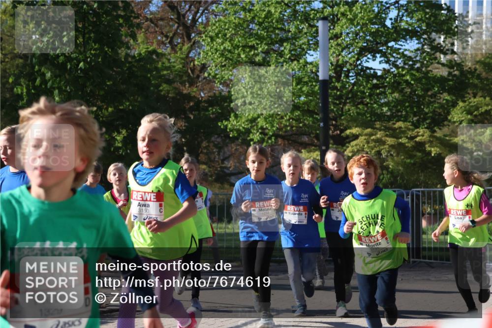 25.04.2025 - Das Zehntel Zöllner http://msf.ph/oto/7674619 26.04.2025 07:45:54 Laufen 1329, 3150, 1234, 3131 meine-sportfotos.de