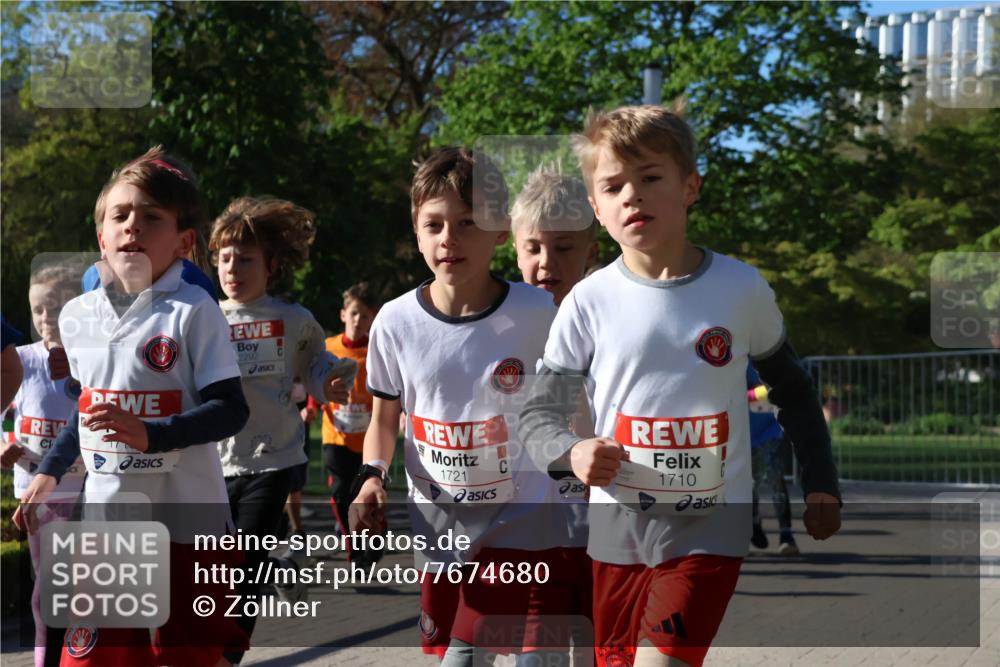25.04.2025 - Das Zehntel Zöllner http://msf.ph/oto/7674680 26.04.2025 07:46:00 Laufen 2292, 1721, 1710 meine-sportfotos.de