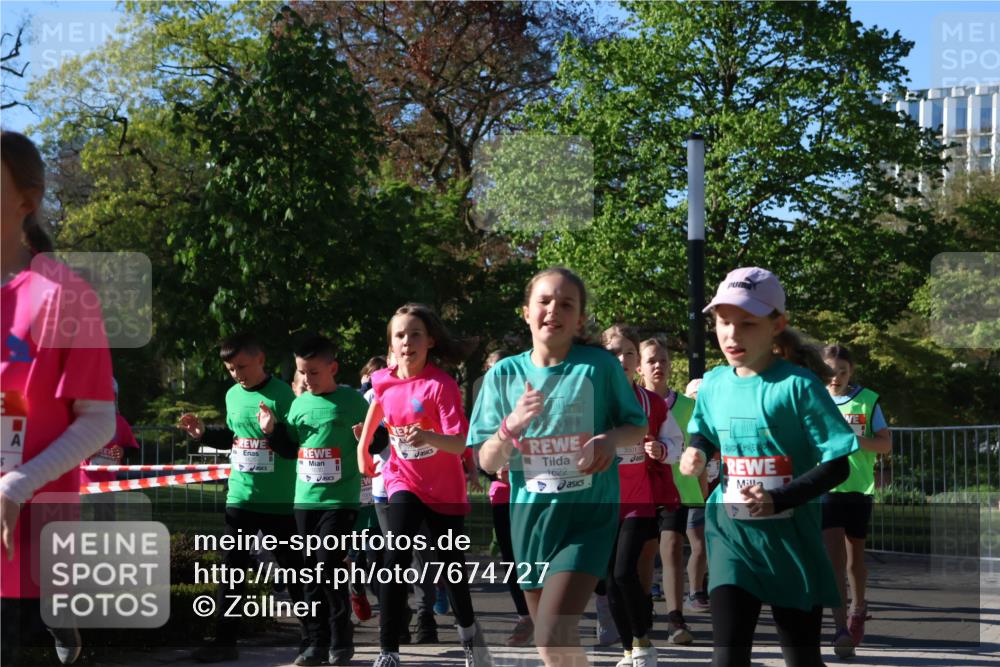 25.04.2025 - Das Zehntel Zöllner http://msf.ph/oto/7674727 26.04.2025 07:46:04 Laufen 1622, 3501 meine-sportfotos.de