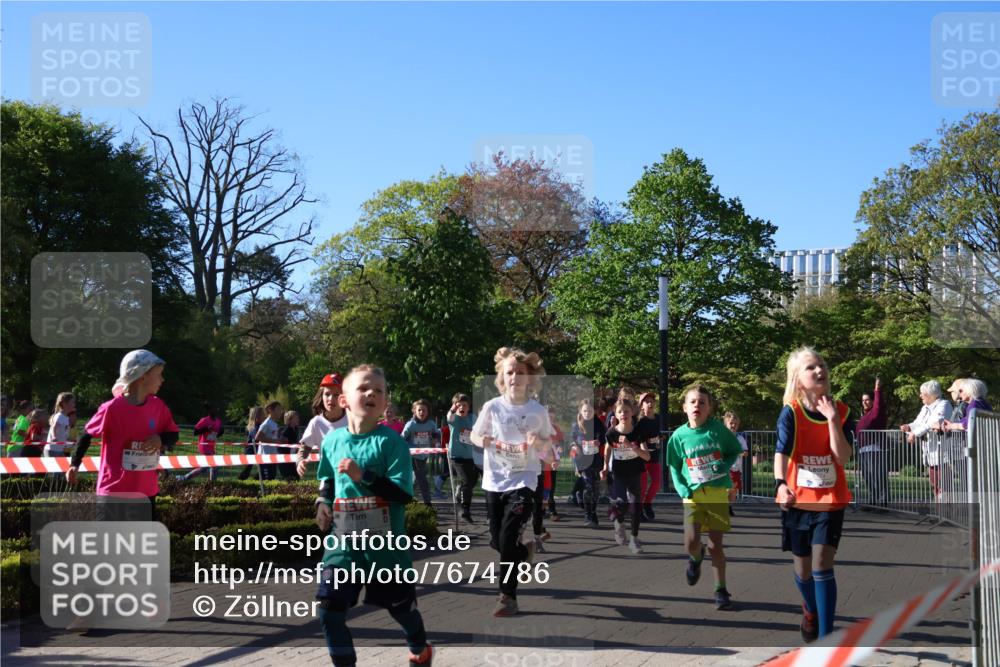 25.04.2025 - Das Zehntel Zöllner http://msf.ph/oto/7674786 26.04.2025 07:46:09 Laufen 1573 meine-sportfotos.de