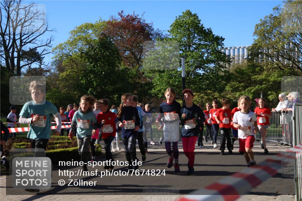 25.04.2025 - Das Zehntel Zöllner http://msf.ph/oto/7674824 26.04.2025 07:46:12 Laufen  meine-sportfotos.de