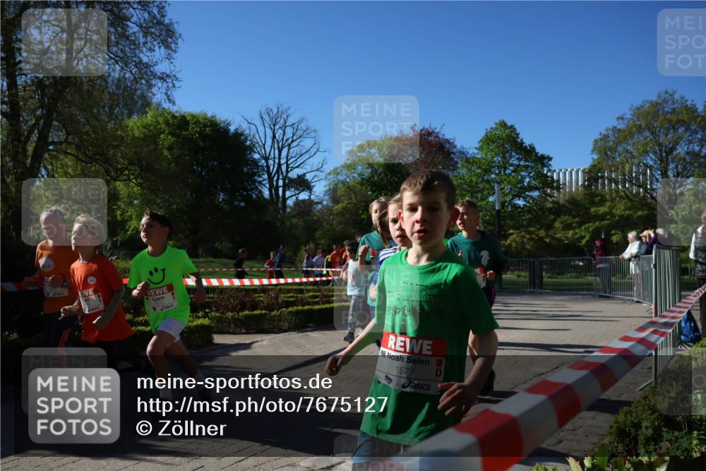25.04.2025 - Das Zehntel Zöllner http://msf.ph/oto/7675127 26.04.2025 07:46:43 Laufen 3013, 1577 meine-sportfotos.de