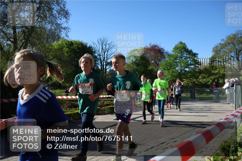 25.04.2025 - Das Zehntel Zöllner http://msf.ph/oto/7675141 26.04.2025 07:46:43 Laufen 1263, 1261, 9 meine-sportfotos.de