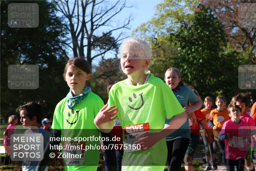 25.04.2025 - Das Zehntel Zöllner http://msf.ph/oto/7675150 26.04.2025 07:46:44 Laufen 3044, 3010, 10 meine-sportfotos.de