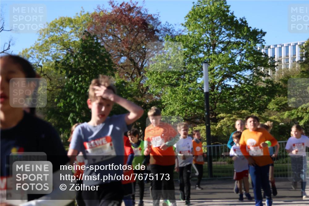 25.04.2025 - Das Zehntel Zöllner http://msf.ph/oto/7675173 26.04.2025 07:46:47 Laufen  meine-sportfotos.de