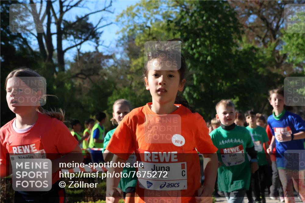 25.04.2025 - Das Zehntel Zöllner http://msf.ph/oto/7675272 26.04.2025 07:46:55 Laufen 2437, 378, 3700, 1396 meine-sportfotos.de