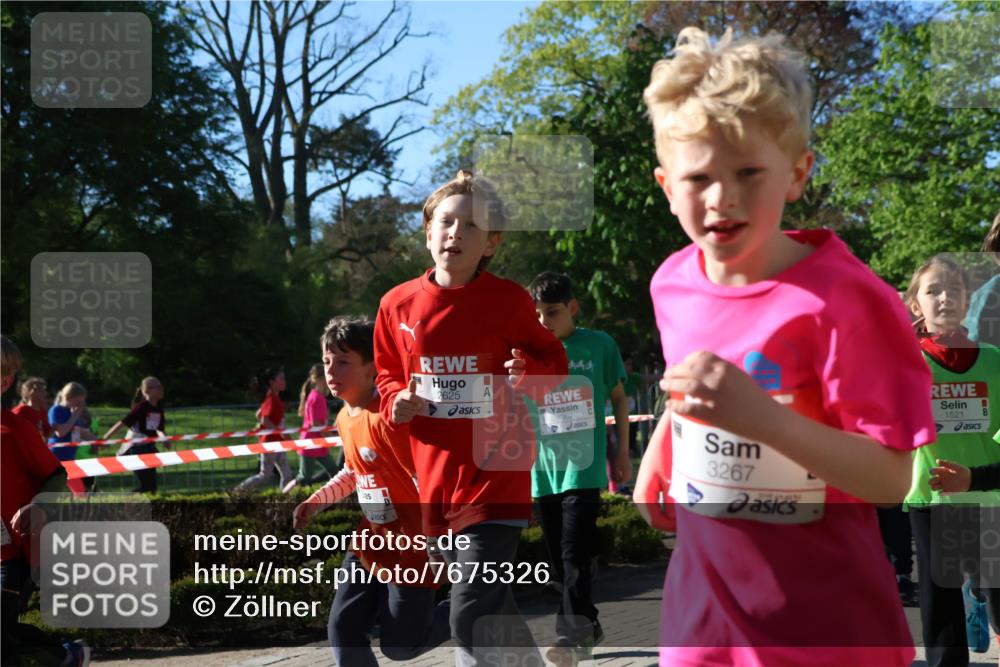 25.04.2025 - Das Zehntel Zöllner http://msf.ph/oto/7675326 26.04.2025 07:46:59 Laufen 2625, 3267, 1521 meine-sportfotos.de
