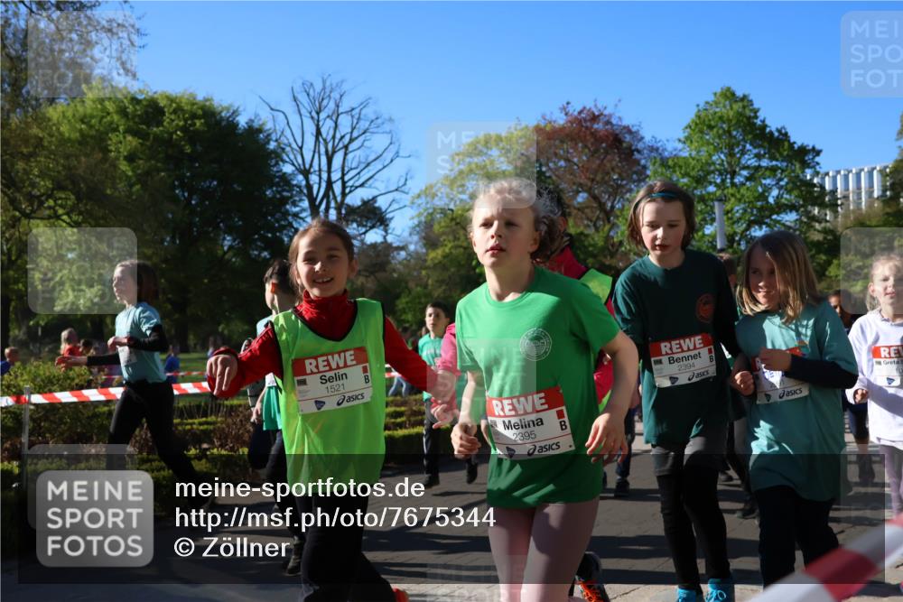 25.04.2025 - Das Zehntel Zöllner http://msf.ph/oto/7675344 26.04.2025 07:47:00 Laufen 1521, 2395, 2394 meine-sportfotos.de