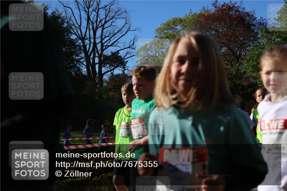 25.04.2025 - Das Zehntel Zöllner http://msf.ph/oto/7675355 26.04.2025 07:47:01 Laufen  meine-sportfotos.de
