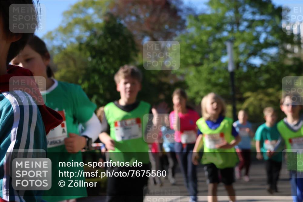 25.04.2025 - Das Zehntel Zöllner http://msf.ph/oto/7675560 26.04.2025 07:47:16 Laufen  meine-sportfotos.de