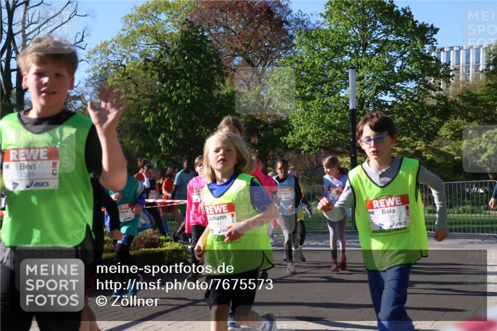 25.04.2025 - Das Zehntel Zöllner http://msf.ph/oto/7675573 26.04.2025 07:47:16 Laufen 1501, 3564, 1255, 558 meine-sportfotos.de