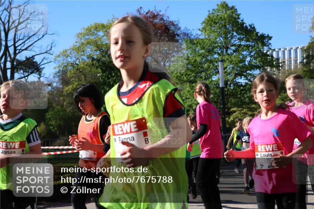25.04.2025 - Das Zehntel Zöllner http://msf.ph/oto/7675788 26.04.2025 07:47:33 Laufen 2788, 3360 meine-sportfotos.de