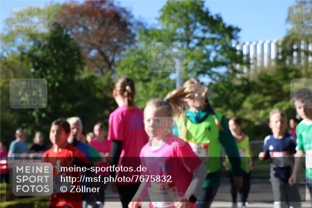 25.04.2025 - Das Zehntel Zöllner http://msf.ph/oto/7675832 26.04.2025 07:47:37 Laufen  meine-sportfotos.de