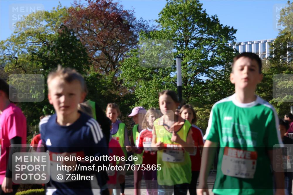 25.04.2025 - Das Zehntel Zöllner http://msf.ph/oto/7675865 26.04.2025 07:47:39 Laufen  meine-sportfotos.de