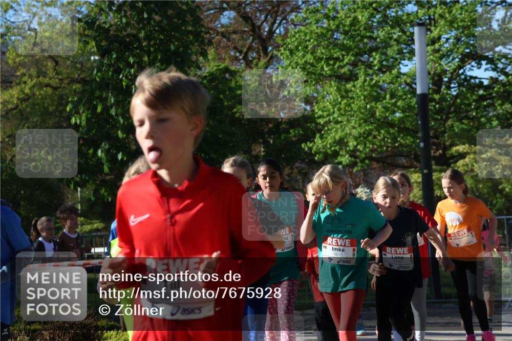 25.04.2025 - Das Zehntel Zöllner http://msf.ph/oto/7675928 26.04.2025 07:47:45 Laufen 3831, 1615, 1145 meine-sportfotos.de