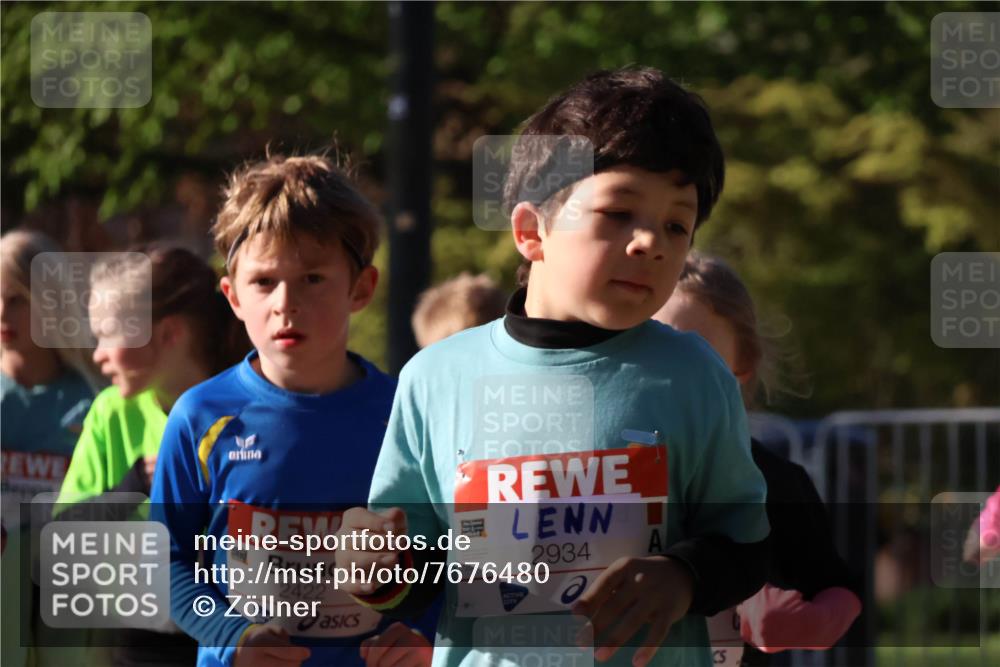 25.04.2025 - Das Zehntel Zöllner http://msf.ph/oto/7676480 26.04.2025 07:48:25 Laufen 2934, 2422 meine-sportfotos.de