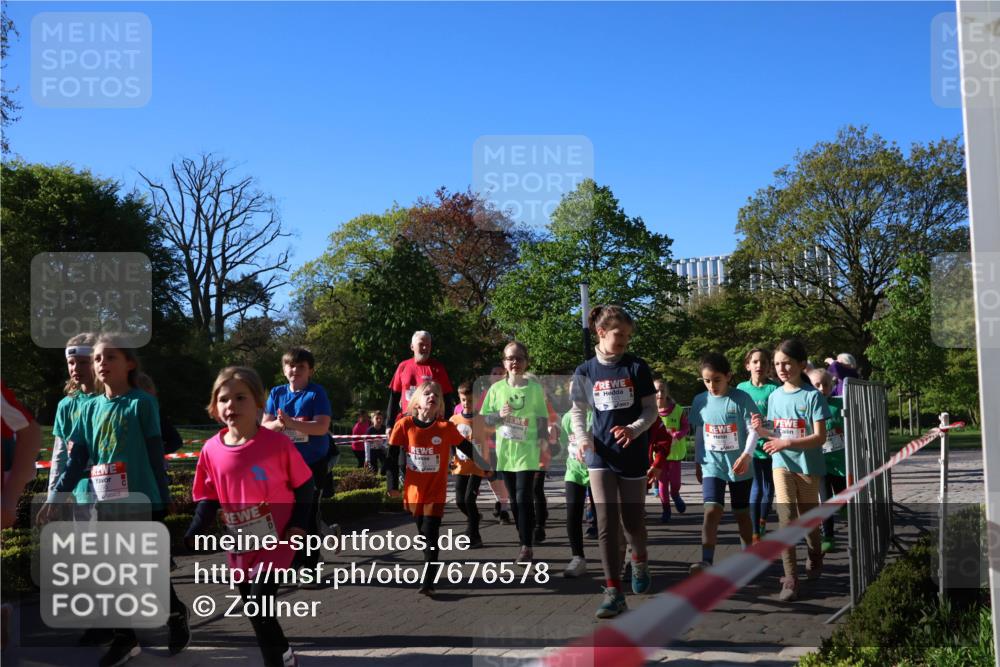 25.04.2025 - Das Zehntel Zöllner http://msf.ph/oto/7676578 26.04.2025 07:48:34 Laufen 3247 meine-sportfotos.de