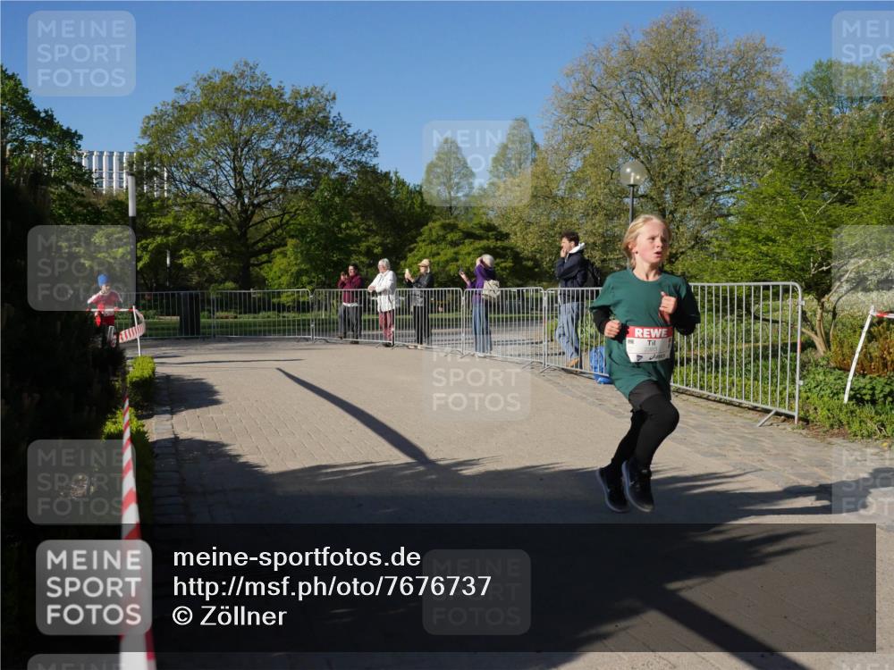 25.04.2025 - Das Zehntel Zöllner http://msf.ph/oto/7676737 26.04.2025 08:40:28 Laufen 2383 meine-sportfotos.de