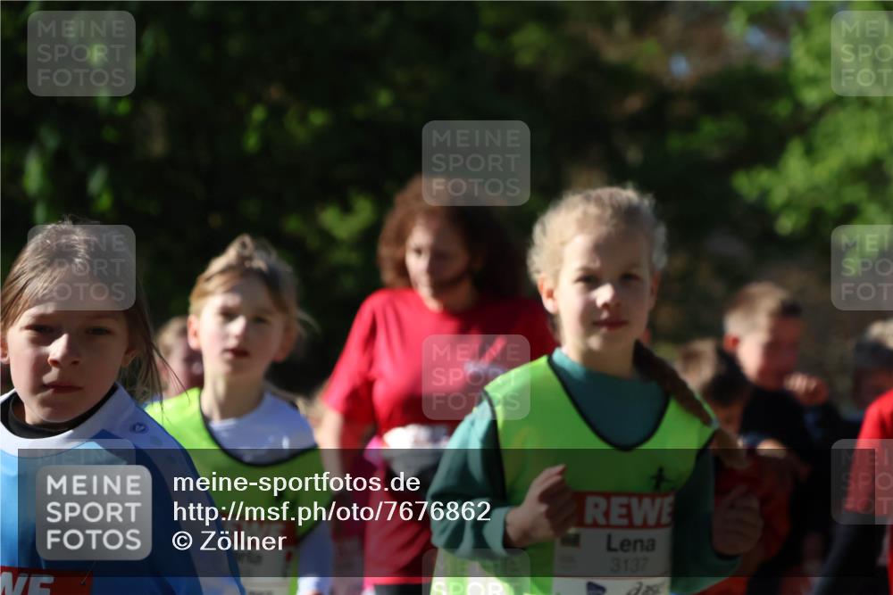 25.04.2025 - Das Zehntel Zöllner http://msf.ph/oto/7676862 26.04.2025 07:48:49 Laufen 3137 meine-sportfotos.de