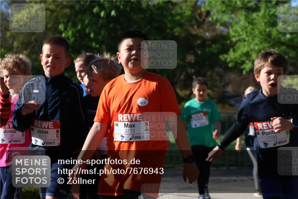 25.04.2025 - Das Zehntel Zöllner http://msf.ph/oto/7676943 26.04.2025 07:48:54 Laufen 3258, 2572, 3773, 1138 meine-sportfotos.de