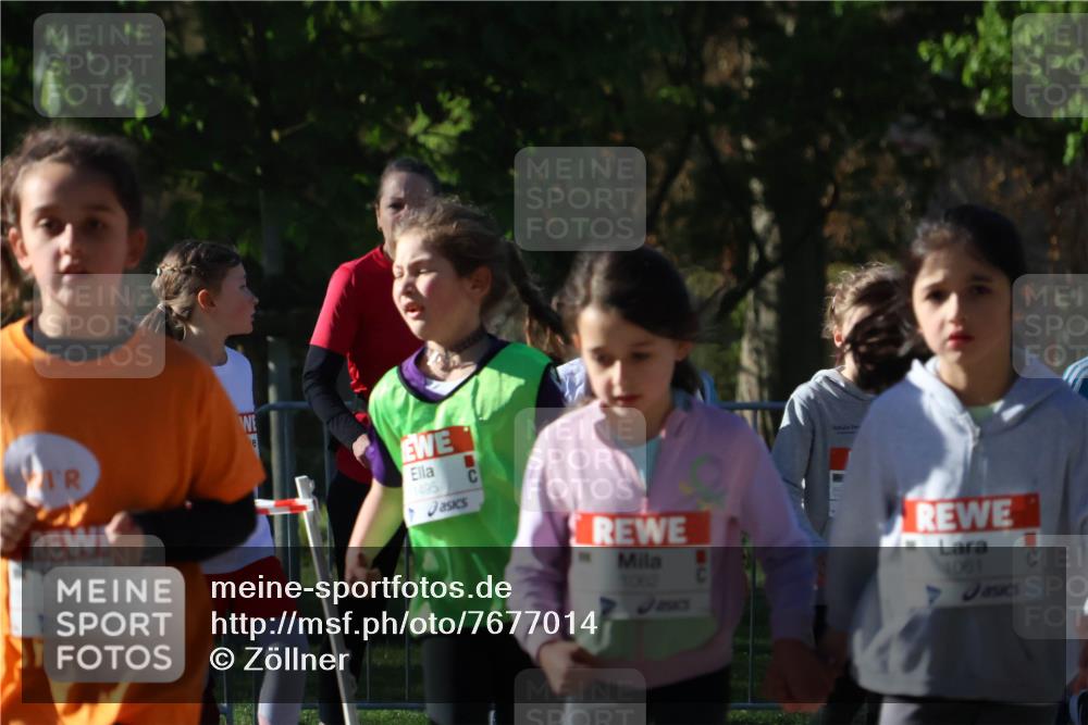 25.04.2025 - Das Zehntel Zöllner http://msf.ph/oto/7677014 26.04.2025 07:49:00 Laufen 1791, 1495, 1062, 1061 meine-sportfotos.de