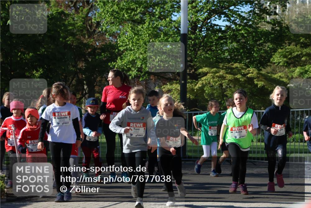 25.04.2025 - Das Zehntel Zöllner http://msf.ph/oto/7677038 26.04.2025 07:49:02 Laufen 2143, 2562, 2550, 1500 meine-sportfotos.de