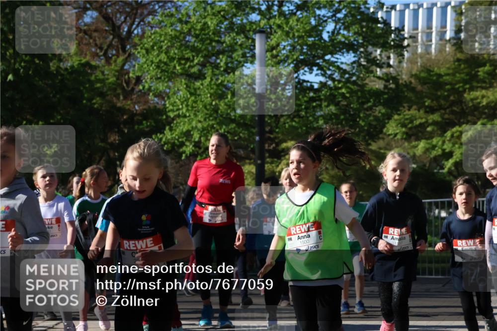 25.04.2025 - Das Zehntel Zöllner http://msf.ph/oto/7677059 26.04.2025 07:49:03 Laufen 1500 meine-sportfotos.de