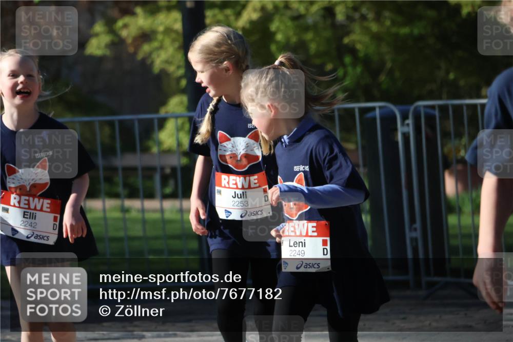 25.04.2025 - Das Zehntel Zöllner http://msf.ph/oto/7677182 26.04.2025 07:49:14 Laufen 2242, 2253, 2249 meine-sportfotos.de