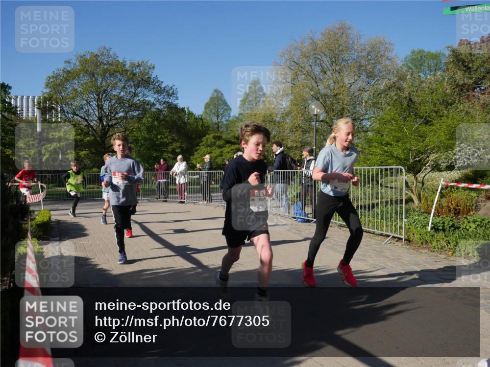 25.04.2025 - Das Zehntel Zöllner http://msf.ph/oto/7677305 26.04.2025 08:41:28 Laufen 1113 meine-sportfotos.de