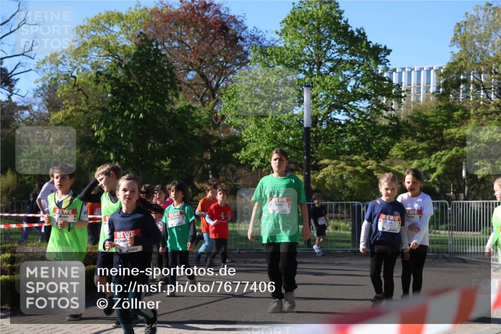 25.04.2025 - Das Zehntel Zöllner http://msf.ph/oto/7677406 26.04.2025 07:49:36 Laufen 1041 meine-sportfotos.de