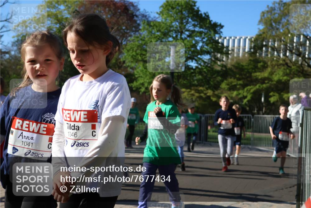 25.04.2025 - Das Zehntel Zöllner http://msf.ph/oto/7677434 26.04.2025 07:49:41 Laufen 1041, 1046 meine-sportfotos.de
